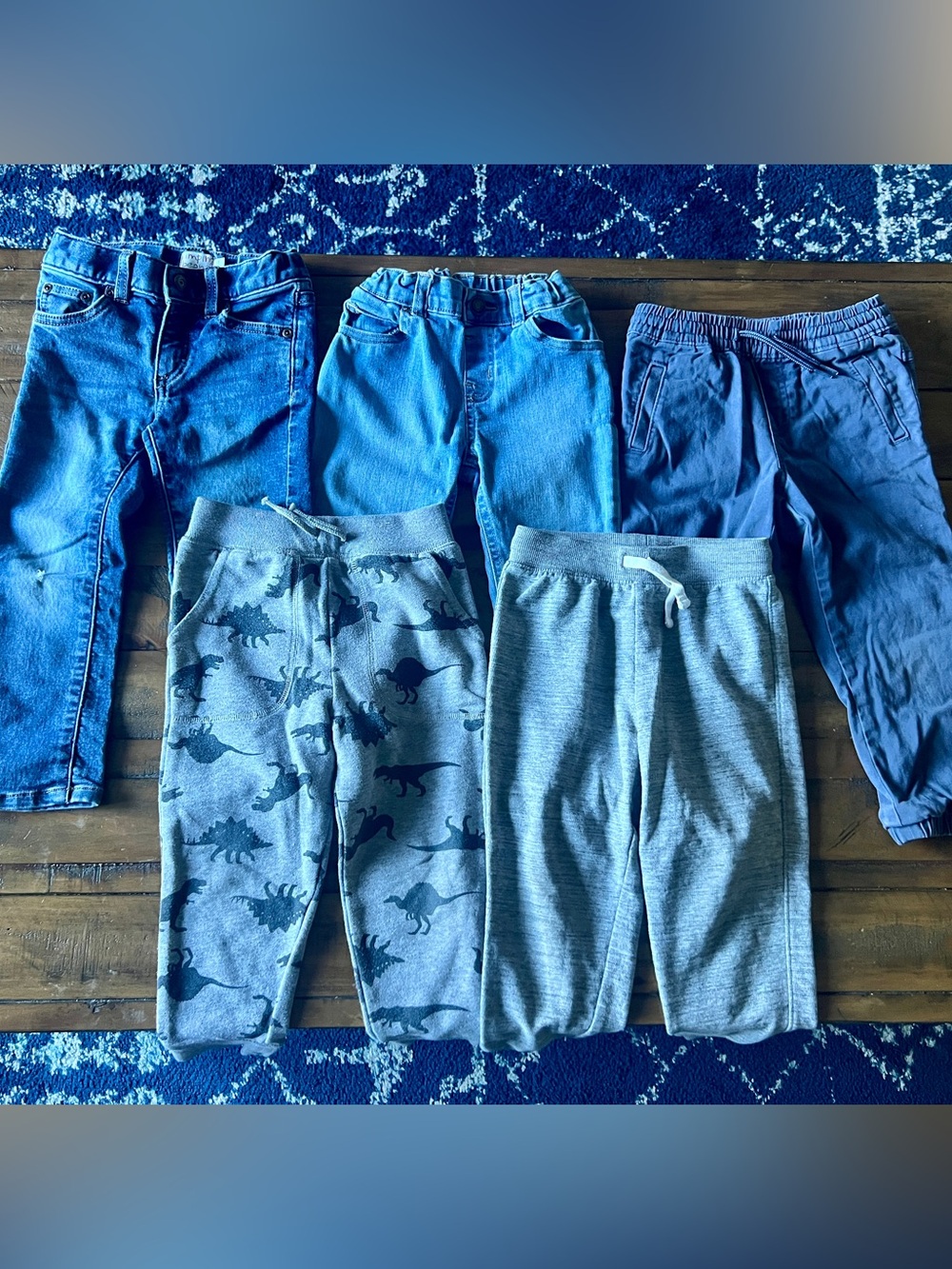 Lot of 5 Boys Jeans and Joggers Bundle, size 3T
